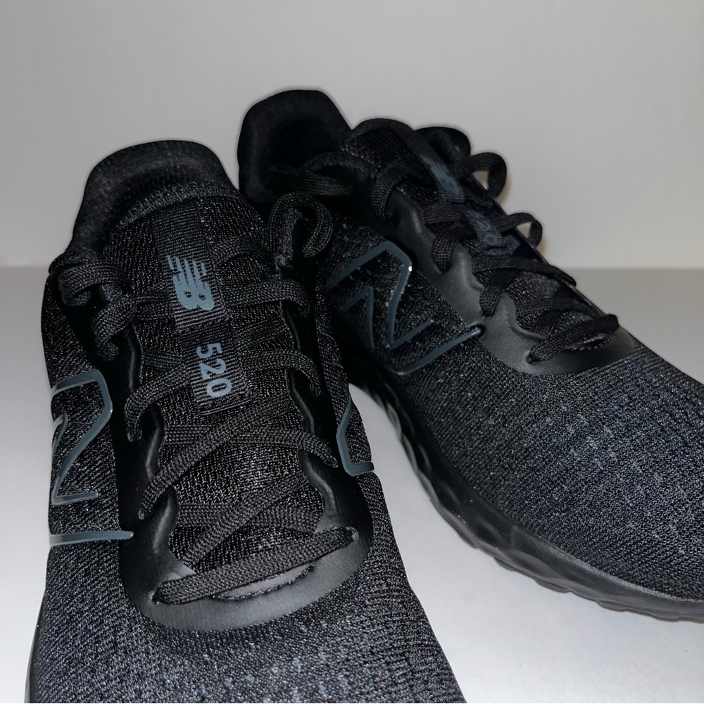 New balance - Picture 5 of 10